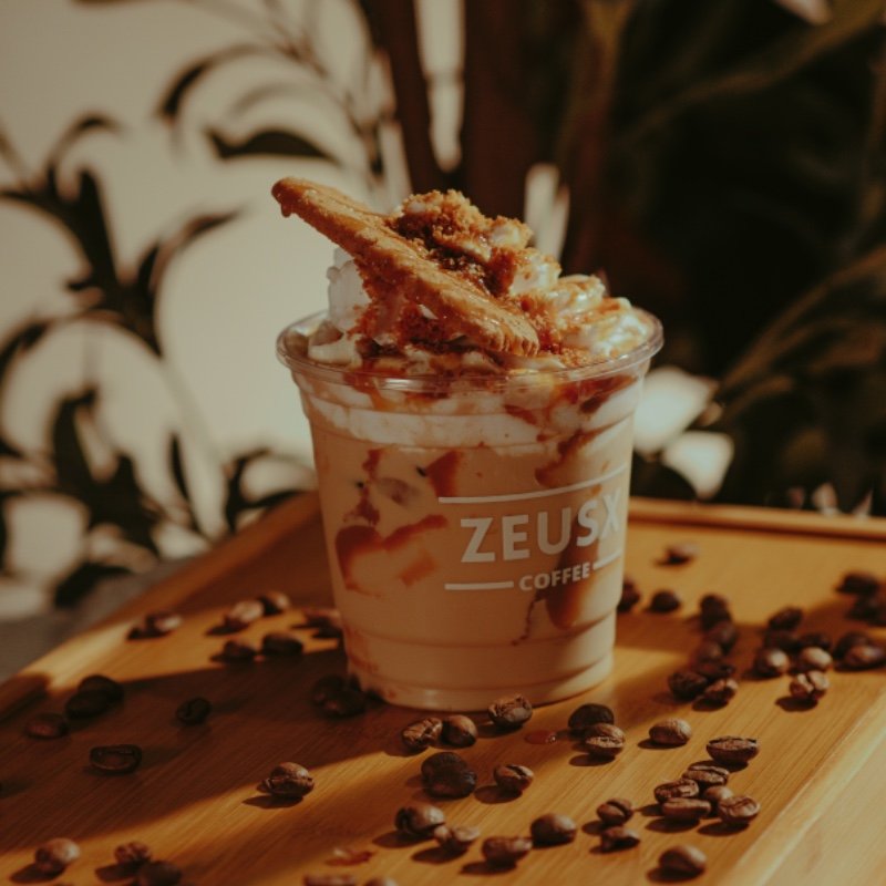 Hermes (Biscoff Latte)