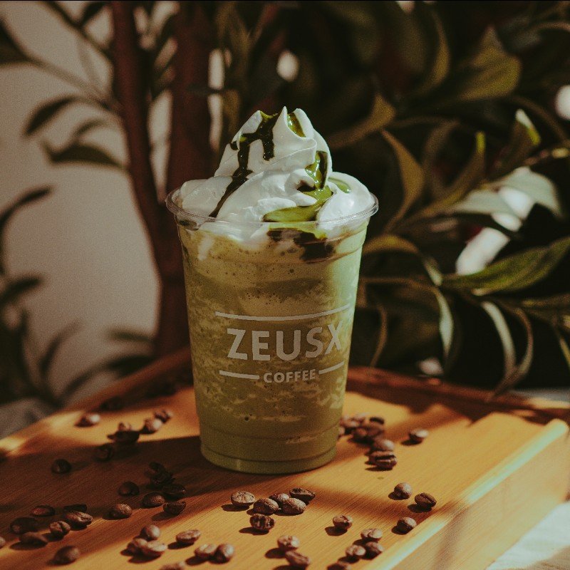 Matcha Deluxe (Blended)